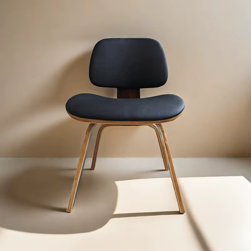 Chaise de salle à manger nordique en contreplaqué, Base en bois avec siège rembourré en cuir, cuisin