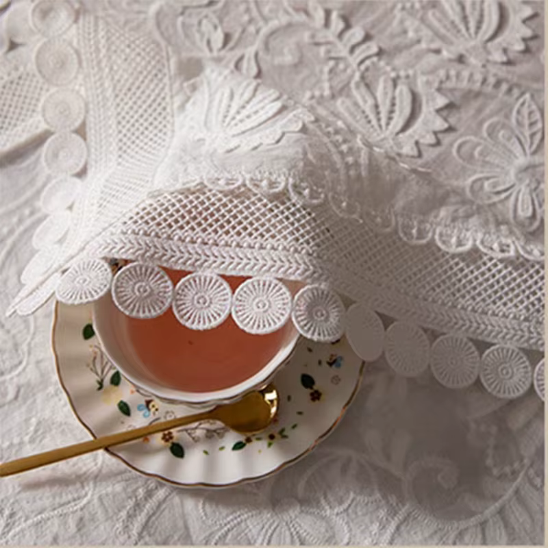 Nappe de luxe en dentelle pour salon