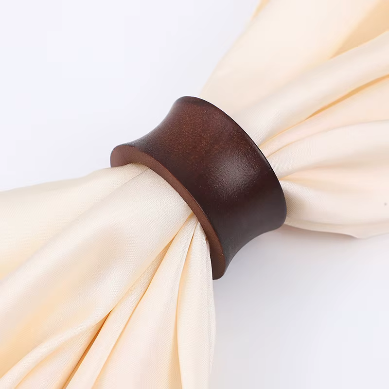 Boucle de serviette en bois