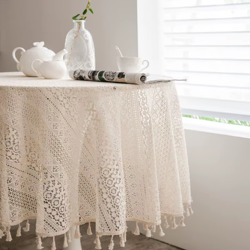 Nappe Beige en dentelle française