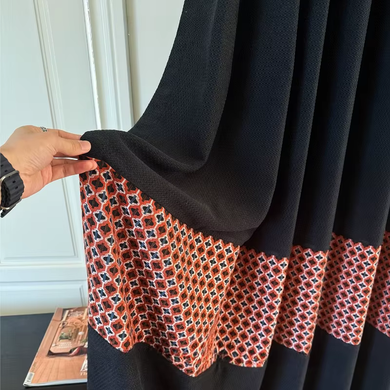 Rideaux en brocart jacquard chenille français rétro contrastant noir et rouge pour la décoration du salon