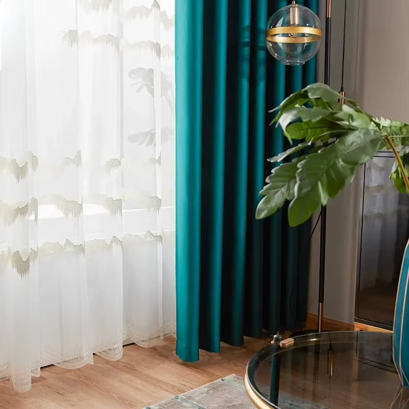 Tissu occultant intégral pour rideaux