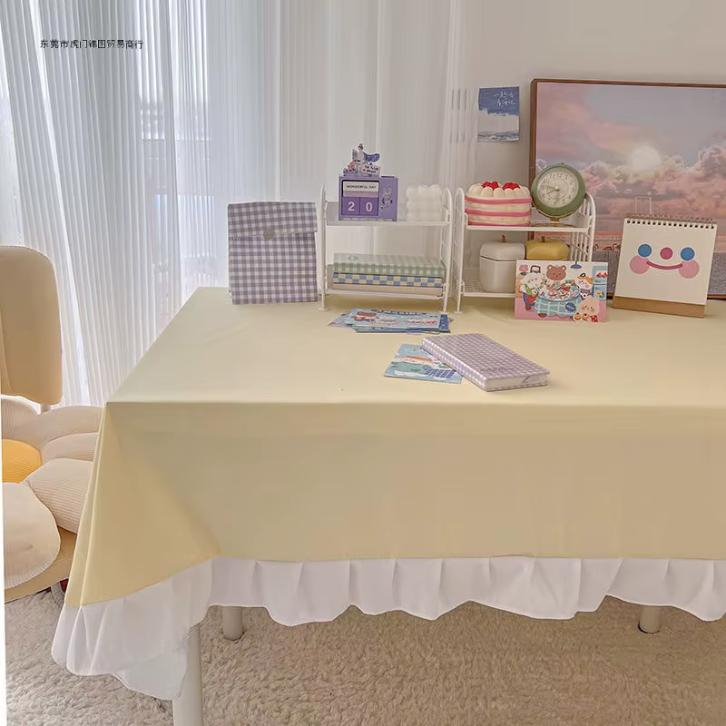 Ins – nappe de couleur Pure en dentelle semblable à des volants