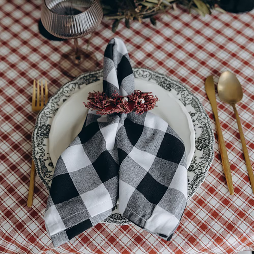 Ensemble de 6 Serviettes de Noël à Carreaux Rouges et Noirs