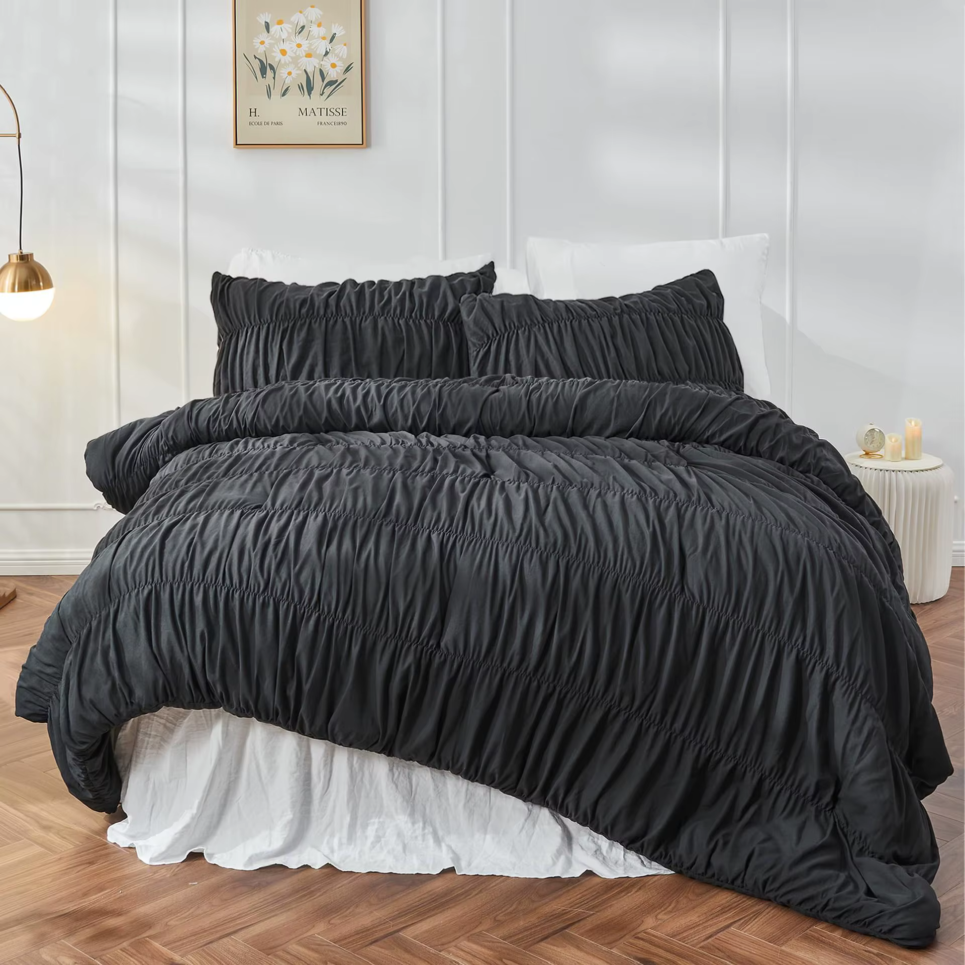 Housse de couette noire froncée