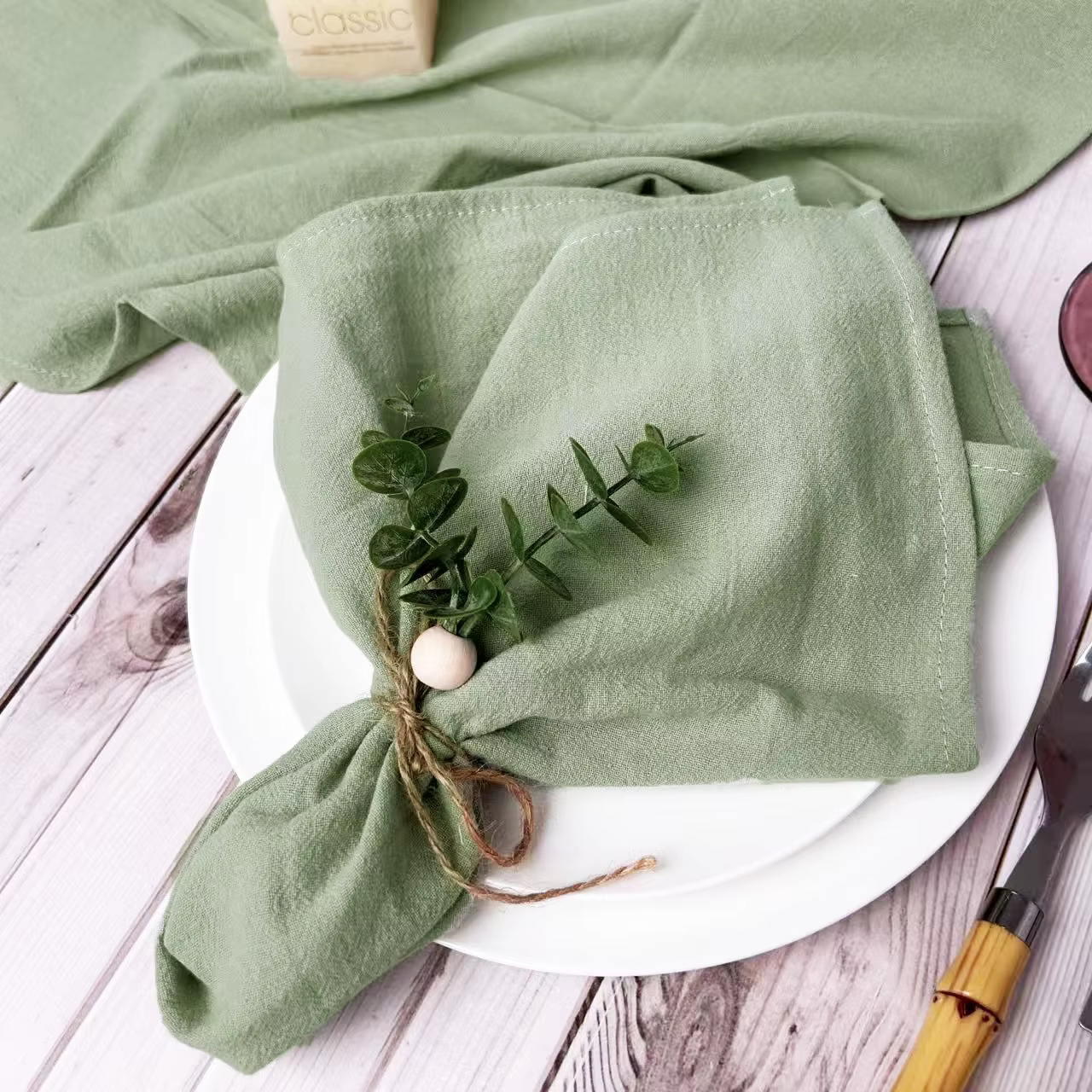 Serviettes en tissu vert sauge 40x40cm