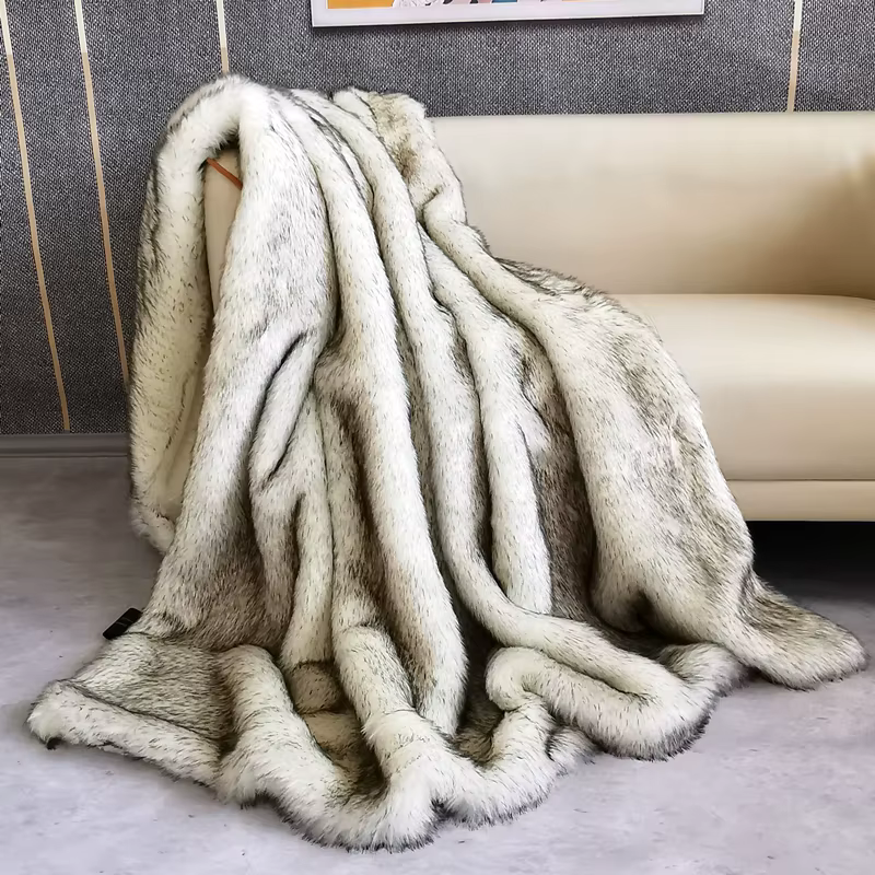 Couverture de luxe en fausse fourrure de renard