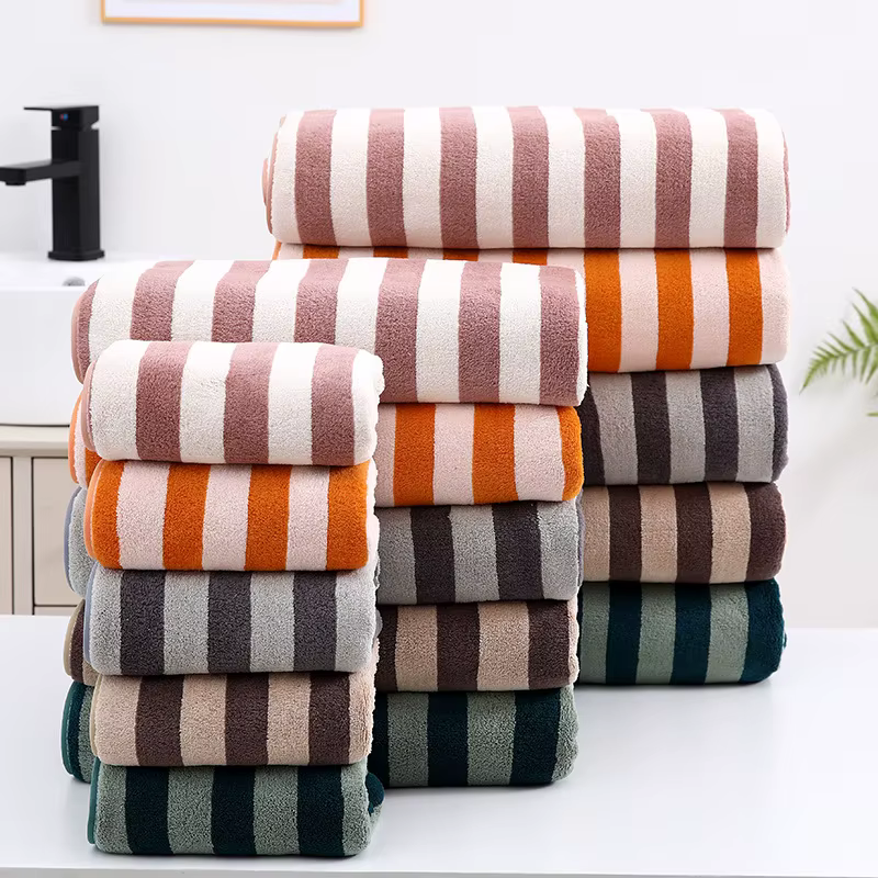 Ensemble de serviettes de bain à rayures colorées 3 pièces: doux et absorbant