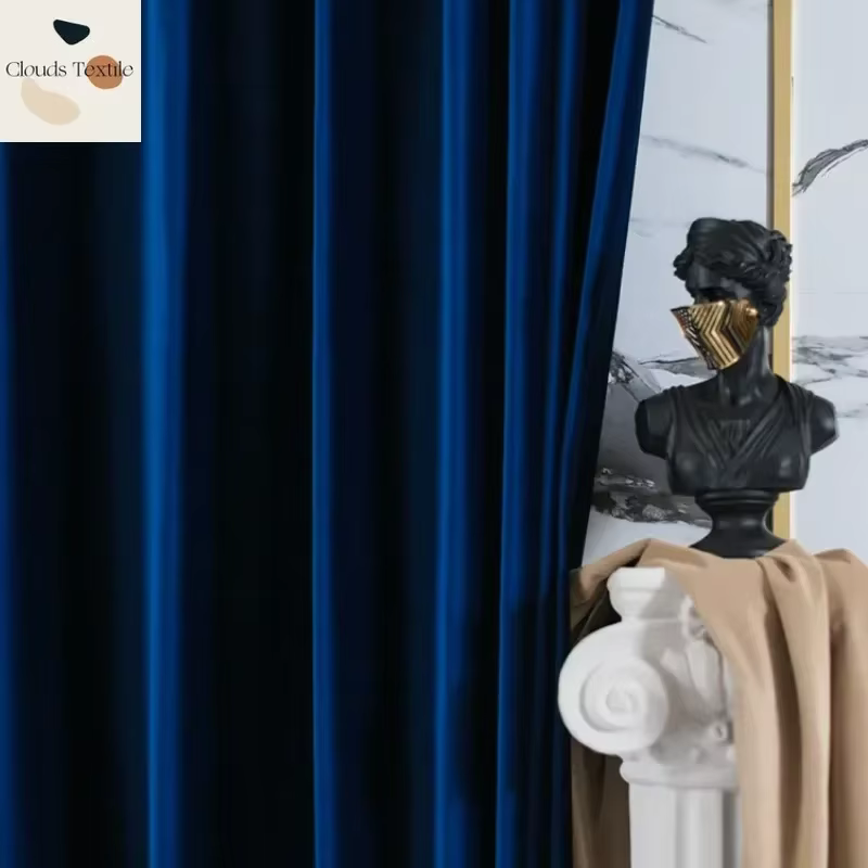 Rideaux modernes occultants en velours bleu Klein