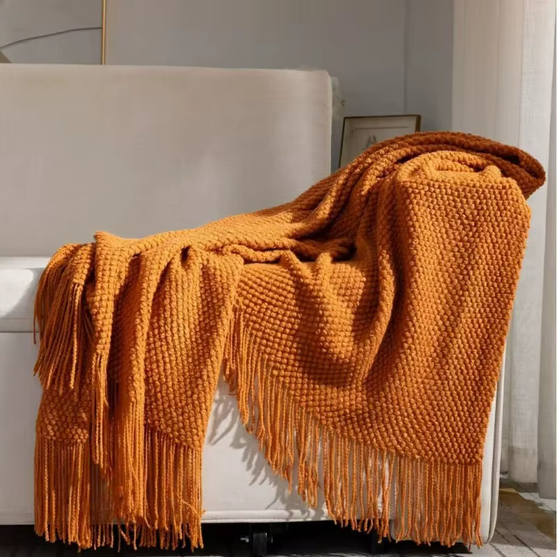 Serviette à pompons pour chambre