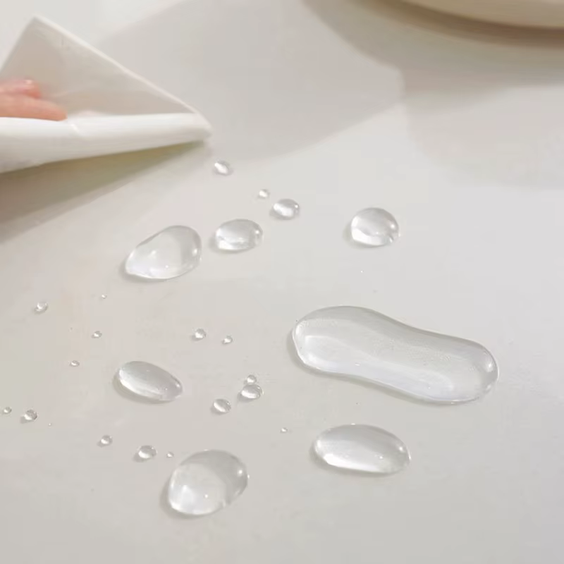 1 nappe de table transparente