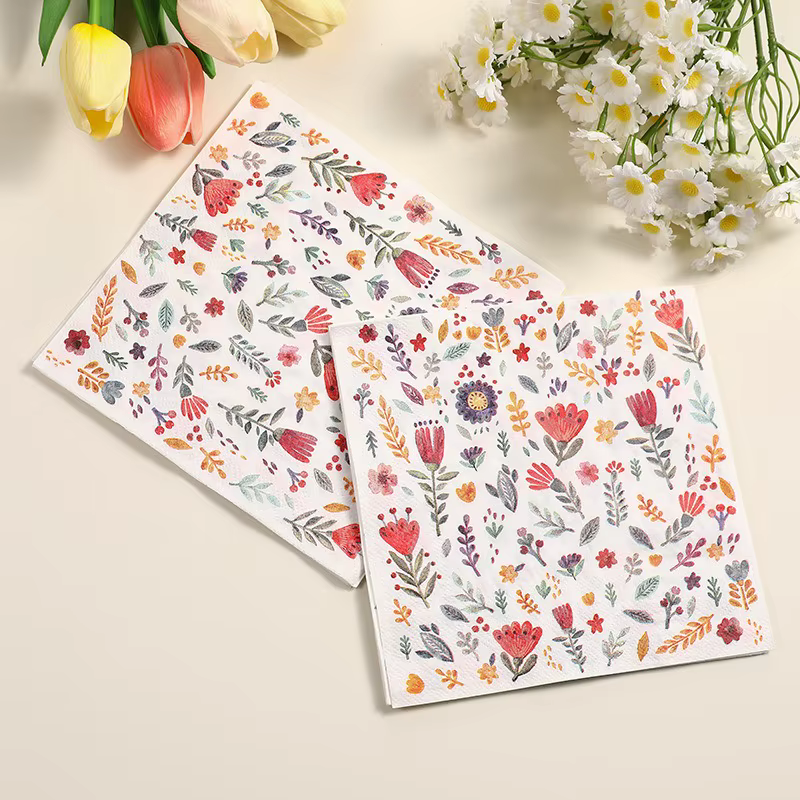 Serviettes en papier à fleurs