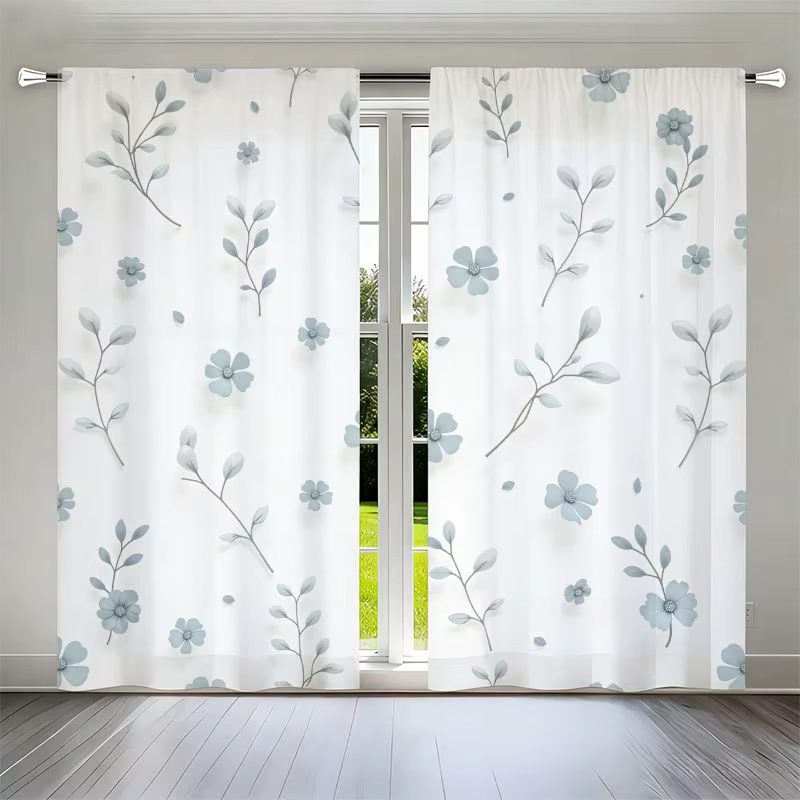 Rideau floral bleu clair semi-transparent simple avec petites fleurs