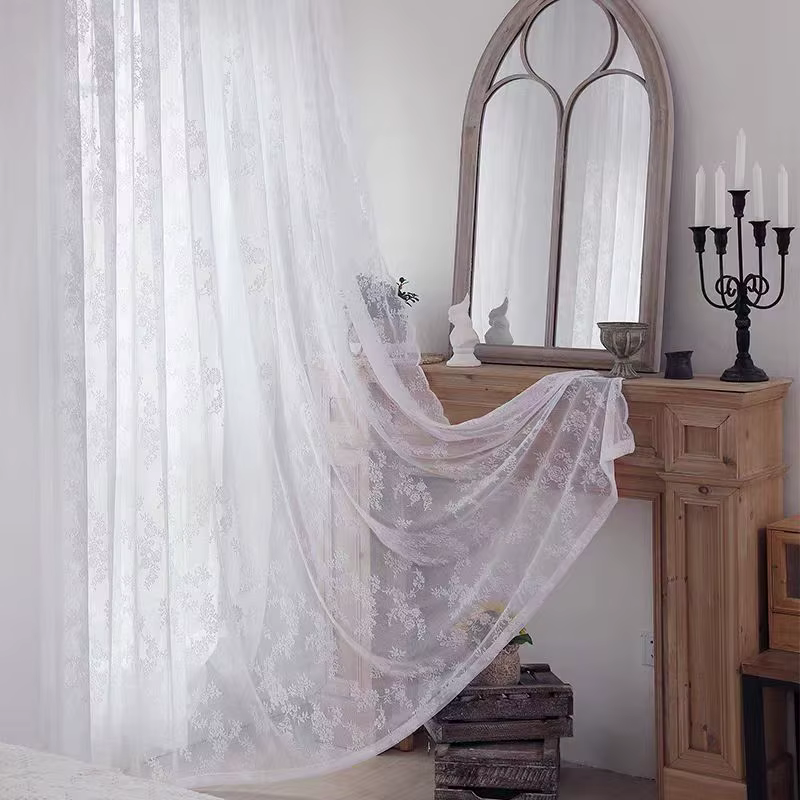 Rideaux en dentelle transparente pour chambre à coucher