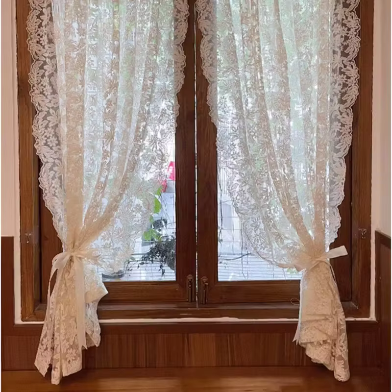 Rideaux en dentelle française vintage