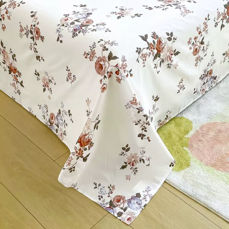 Ensemble de draps imprimés floraux blancs
