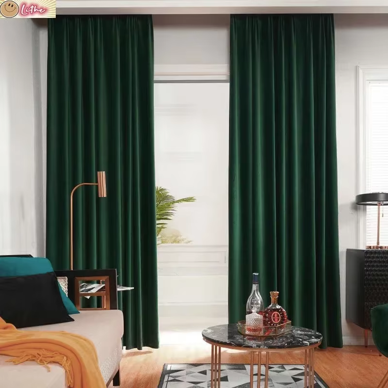 Rideaux occultants en velours pour salon